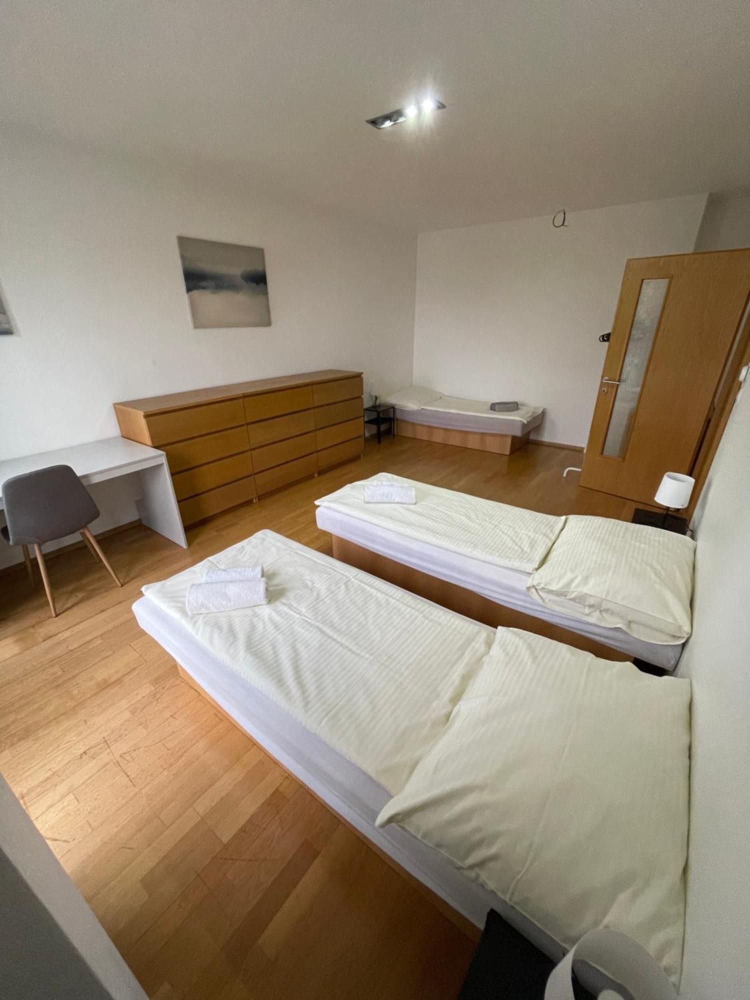 Jd Apartment Liptovský Mikuláš Esterno foto